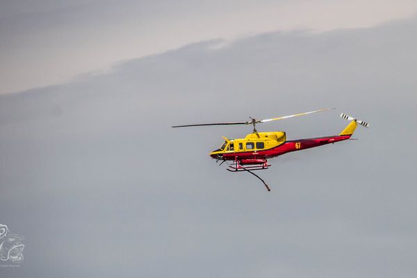 3 hélicoptères sont sur place à Cannes