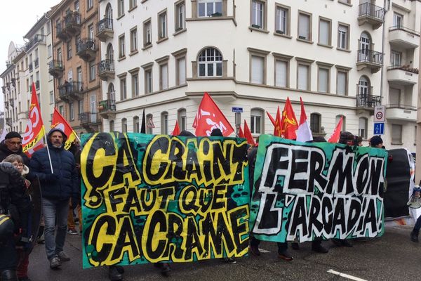 En 2018, plus de 400 personnes demandaient la fermeture de l'Arcadia, l'ancien local du Bastion social à Strasbourg.