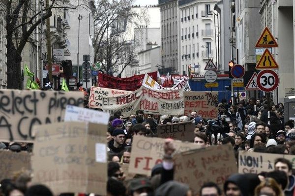 Manifestations à Paris, 47 800 personnes ont défilé dans la capitale