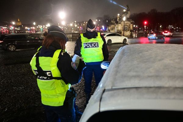 L'angoisse des personnes interviewées : tomber sur des contrôles de police pendant le couvre-feu. 