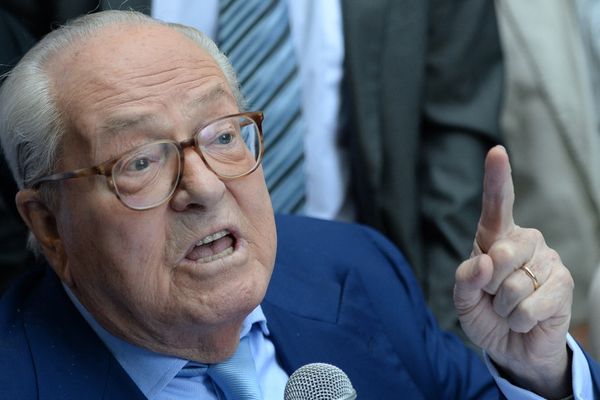 Jean-Marie Le Pen, figure de l'extrême droite française, est mort ce mardi 7 janvier 2025.