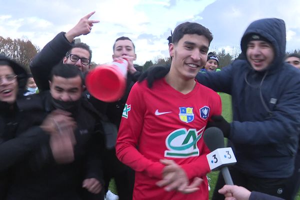 L'un des héros du match, le gardien panazolais Artur Toroyan, auteur de deux arrêts décisifs lors des tirs aux buts