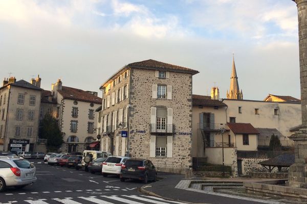 Les faits se sont produits à proximité de la place Gerbert, à Aurillac.