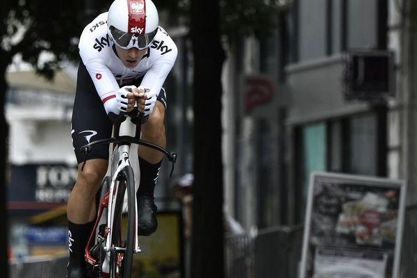 Le Polonais Michal Kwiatkowski lors de l'épreuve de contre la montre individuelle sur le Critérium du Dauphine 2018 à Valence