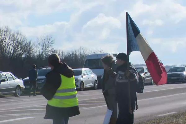 Des Francs-Comtois du Convoi de la liberté à Billey (21)