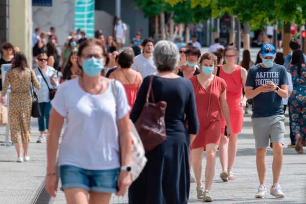 Lors de la dernière semaine d'août, l'un des indicateurs épidémiques est repassé au rouge à Strasbourg : il y a eu plus de 50 nouveaux cas de contamination pour 100.000 habitants sur sept jours.