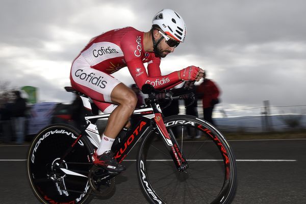 Nacer Bouhanni, malade, abandonne