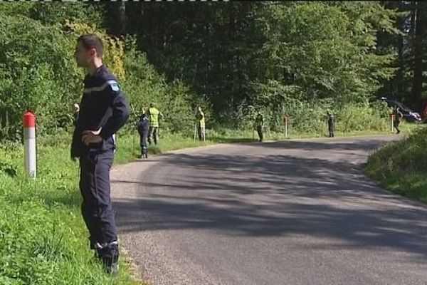 Les recherches dans la forêt de La Faye dans le Jura pour retrouver un homme qui a disparu depuis vendredi 15 août.