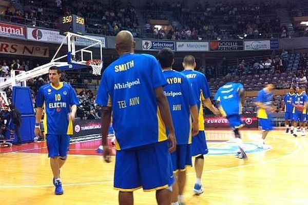 Les joueurs du Maccabi Tel Aviv ont joué comme dans un rêve sur le parquet du Colisée.