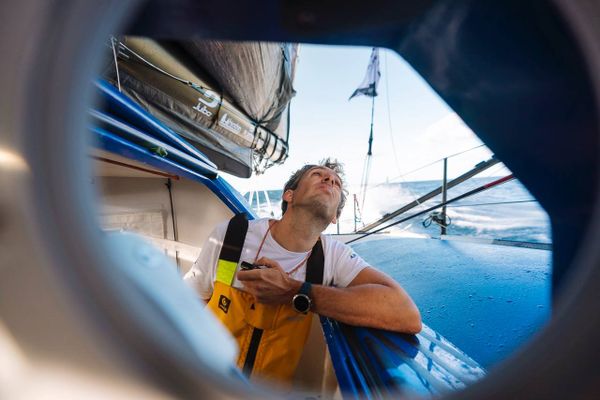 Charlie Dalin, vainqueur des 48 Heures azimut à Lorient et l'un des favoris du Vendée Globe 2024-25