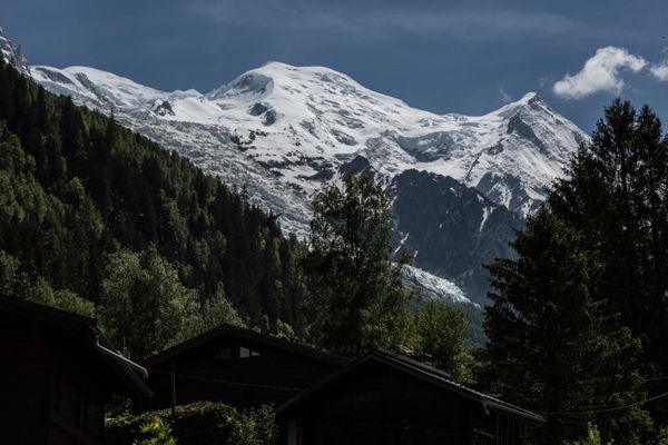 Ascension du Mont Blanc par la voie normale jusqu'au refuge de Tête Rousse.