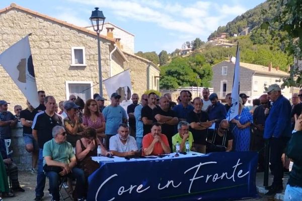 Ce samedi 23 juillet, le parti indépendantiste Core in Fronte a tenu une conférence de presse à Casalabriva pour dénoncer une tentative de spéculation.