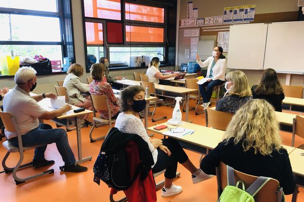 Pré-rentrée masquée pour les professeurs de l'école de la Musau à Haguenau.