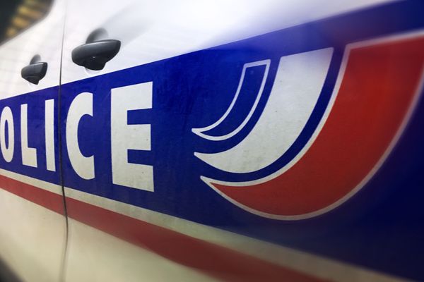 La police de Clermont-Ferrand est intervenue lundi 9 août après qu'un homme de 38 ans ait été victime d'une agression au couteau place Dellile. 