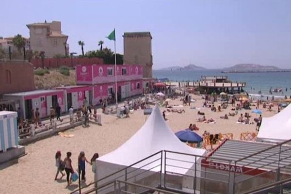 Les deux jeunes ont été interpellés sur la même plage des Catalans où le policier a été agressé. 