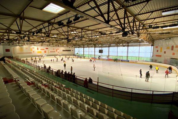 La patinoire de Limoges a rouvert ses portes et sa glace !