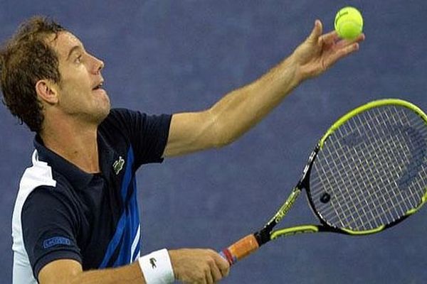 Richard Gasquet au service - archives