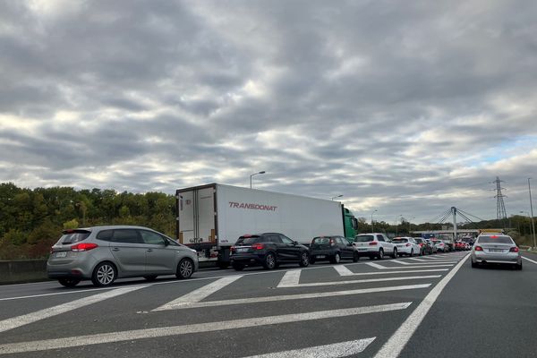 Le périphérique caennais bloqué une demie heure suite à un accident