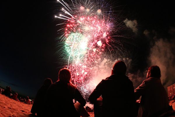 En Vendée, sur la côte, les feux d'artifice sont plutôt tirés le 14 juillet. Mais d'autres villes n'attendent pas.