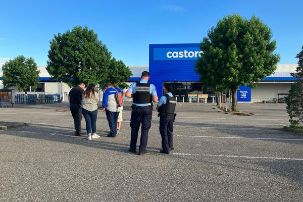 Le Castorama de Mundolsheim a été évacué à la suite d'une alerte à la bombe ce jeudi 11 juillet.