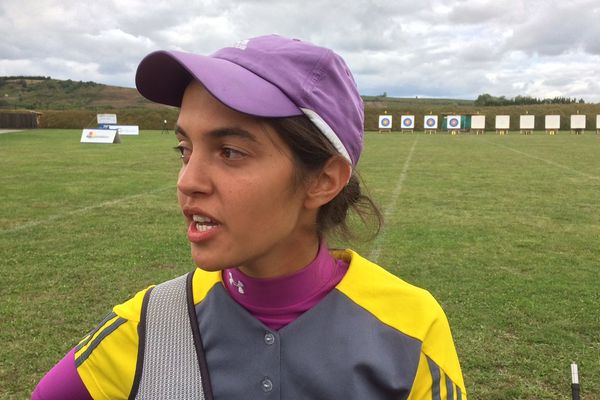 Audrey Adiceom a été sacrée championne de France de tir à l'arc en extérieur à domicile.