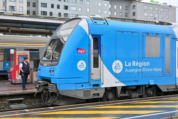 La région Auvergne-Rhône-Alpes doit améliorer son offre ferroviaire