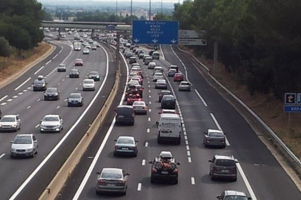 Un samedi rouge sur la route des vacances en ce 3ème week-end d'août