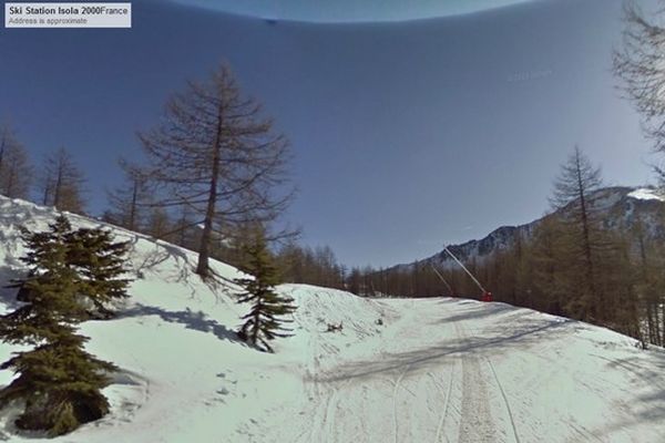 Isola by google maps