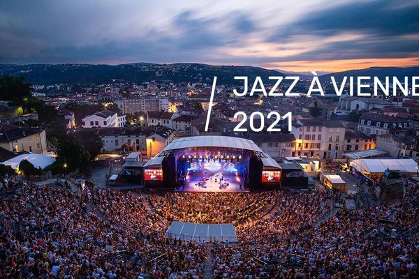 L'amphithéâtre de Vienne pendant le festival de Jazz