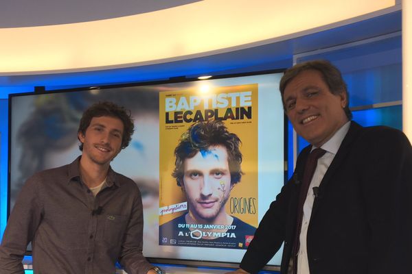 Le comédien et humoriste JBaptiste Lecaplain sur le plateau de France 3 Ile-de-France