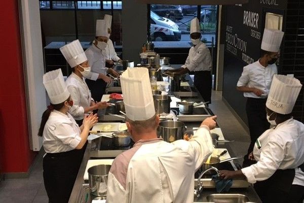 L'école des Cuistots migrateurs à l'Institut culinaire de Paris