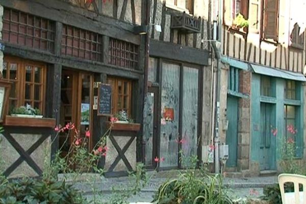 Polémique autour de l'action réalisée par la mairie de Limoges dans le cadre "du label ville d'art et d'histoire"