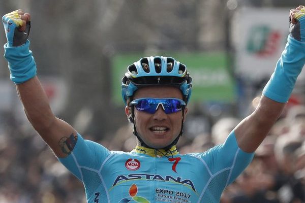 Le Kazakh Alexei Lutsenko (Astana), un ancien champion du monde espoirs, a remporté en solitaire la 5e étape de Paris-Nice. 