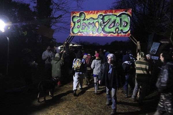 La "ZAD" la nuit dernière