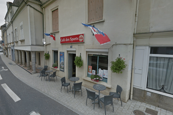 L'ancien café des sports du Lion d'Angers, ici en juillet 2018.