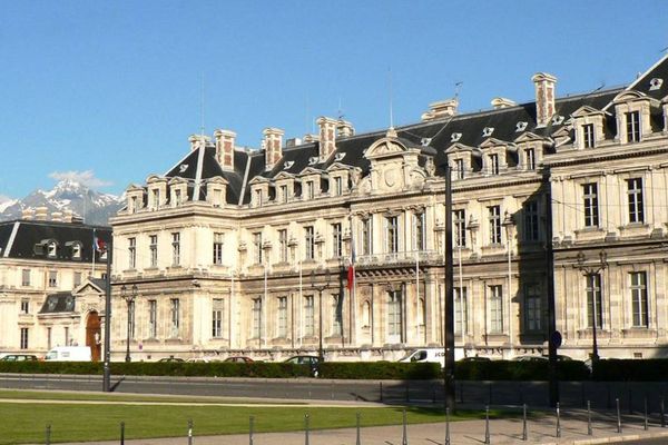 La préfecture de l'Isère à Grenoble