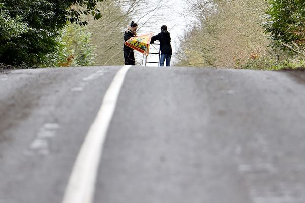 La RD281, traversant la Zad de Notre-Dame-des-Landes, a été dégagée