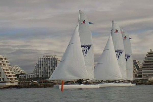 Le navigateur Franck Cammas à l'entraînement à la Grande Motte sur un catamaran de 7.65m avec des équipages Suisse et Danois