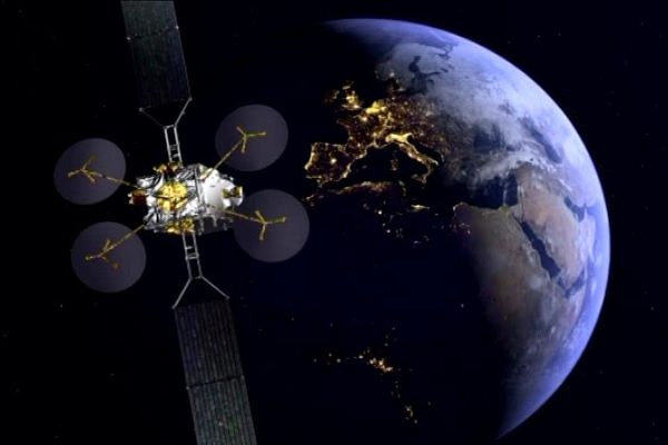 Ce satellite géostationnaire Konnect est le premier né d'une gamme à propulsion 100% électrique.