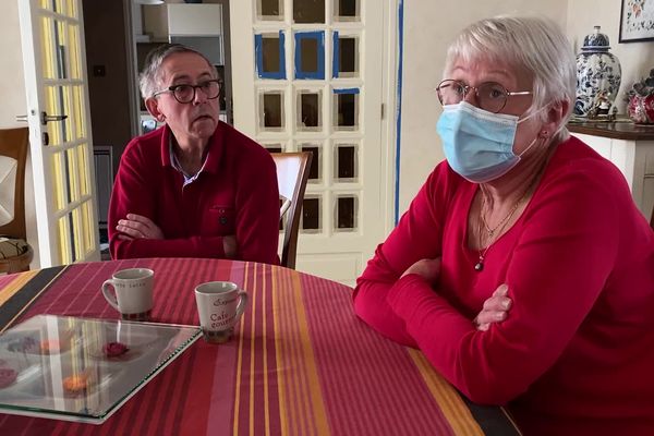 Le quotidien de Marinette et Jean-Bernard Lanord est marqué par la maladie d'Alzheimer.