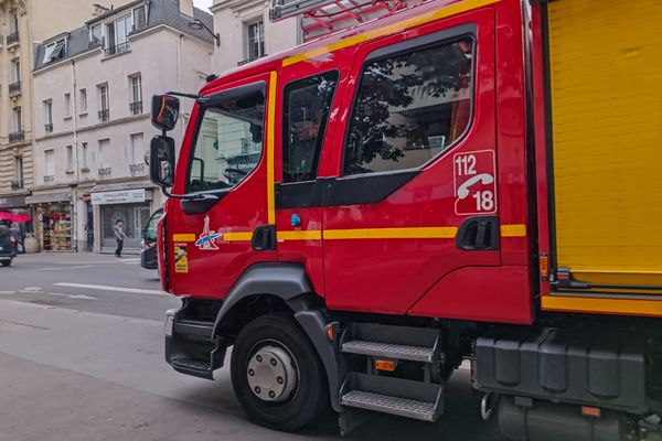 Lincendie s'est déclaré ce dimanche.