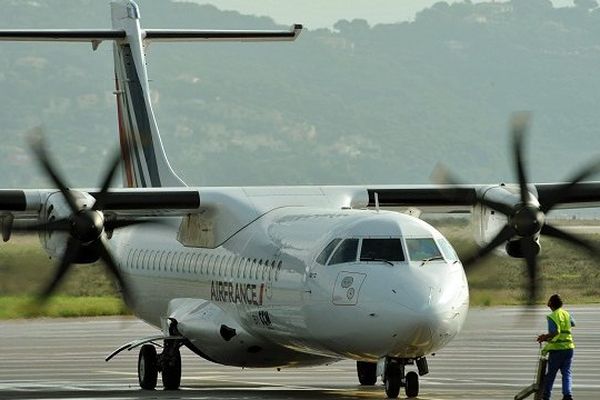 Les commandes de l'ATR 600 se multiplient