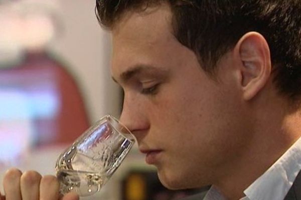 Alexandre Rizzoto, 22 ans, s'est lancé dans la fabrication d'une vodka 100% Berry en 2014. 