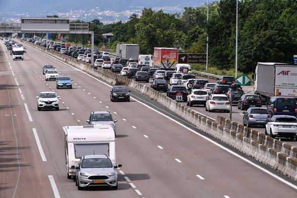 le trafic a été rétabli sur l'A86 après un incident jeudi soir 