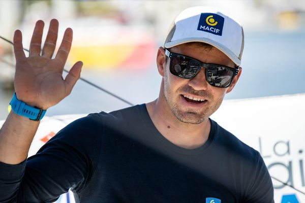 Pierre Quiroga, sur Macif, vainqueur de la 2e étape de la Solitaire du Figaro 2021