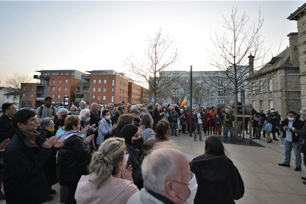 Rassemblement à Saint-Pierre-des-Corps le 22 mars 2022 avec Le mouvement de la Paix et France Palestine Solidarité