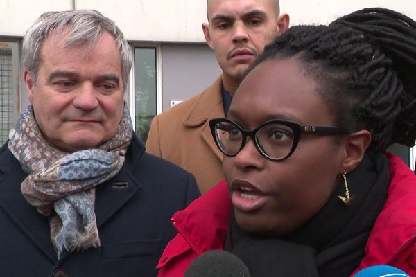 La secrétaire d’État auprès de la ministre de la Transition écologique et solidaire, Emmanuelle Wargon, puis la porte-parole du gouvernement Sibeth Ndiaye sont venues apporter leur soutien à Richard Lioger. Une stratégie qui se révèle pour l'instant très "plombante" pour le candidat LREM aux municipales.