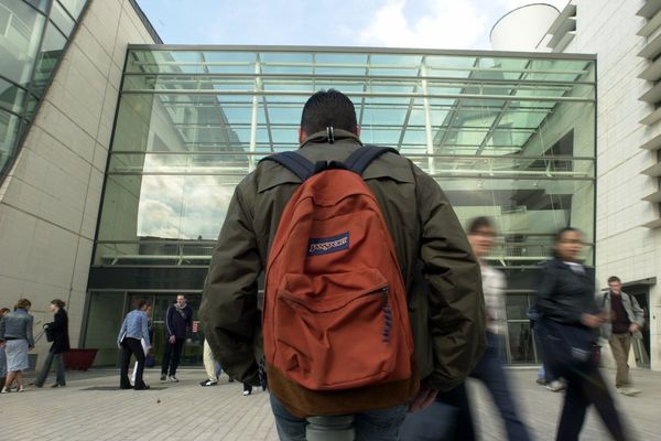 Face à un déficit prévisionnel inédit de 13 millions d'euros en 2025, l'Université de Rouen alerte sur une situation budgétaire qu'elle juge intenable.