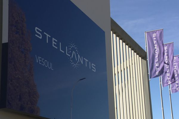 Entrée du site Stellantis de Vesoul (Haute-Saône)