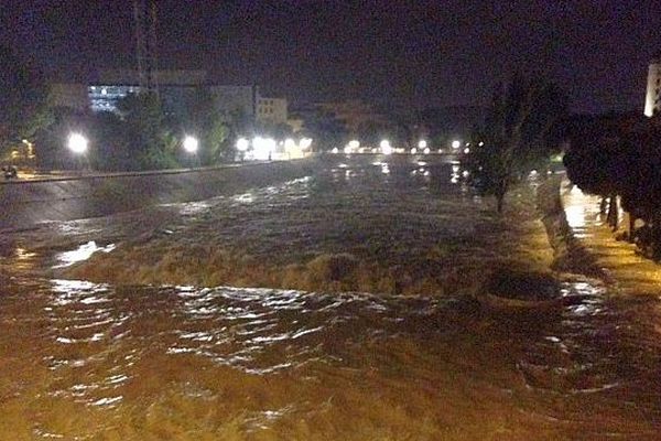 Montpellier - les berges du Lez en aval du conseil régional - 7 octobre 2014.